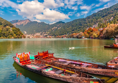 Amritsar to Nainital Taxi Service